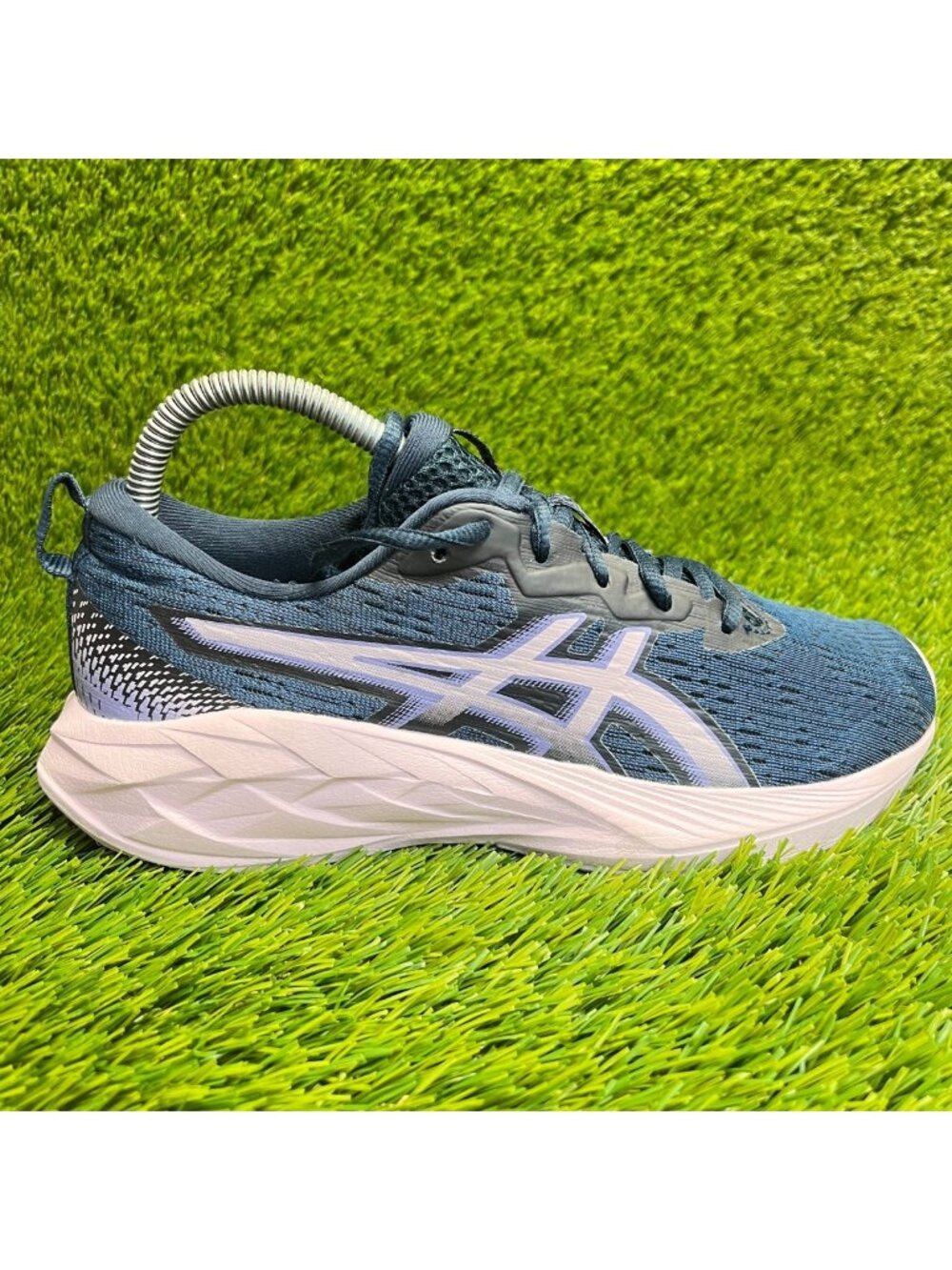 Asics Novablast 4 GS Girls Size 5.5Y Blue Pink Athletic Running Shoes Sneakers